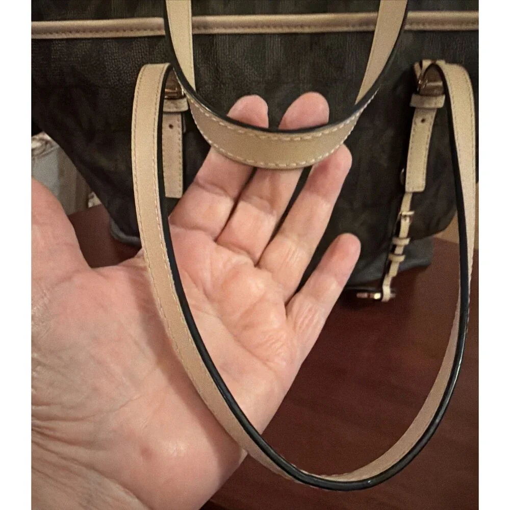 Michael Kors Jet Set Brown Logo Large Tote Gold Hardware.  Bag Charm.Zip Closure